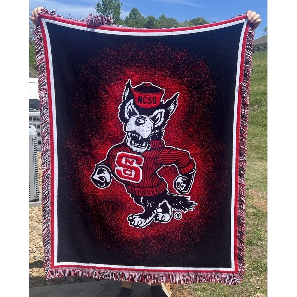 North‎ Carolina State University NCSU Wolfpack Tapestry Throw Blanket 59X45